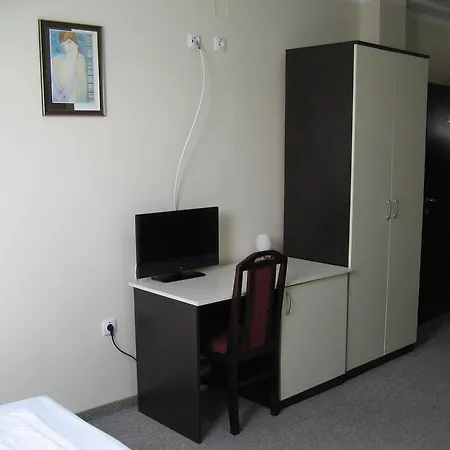 Hotel Feniks Pozarevac Exterior photo