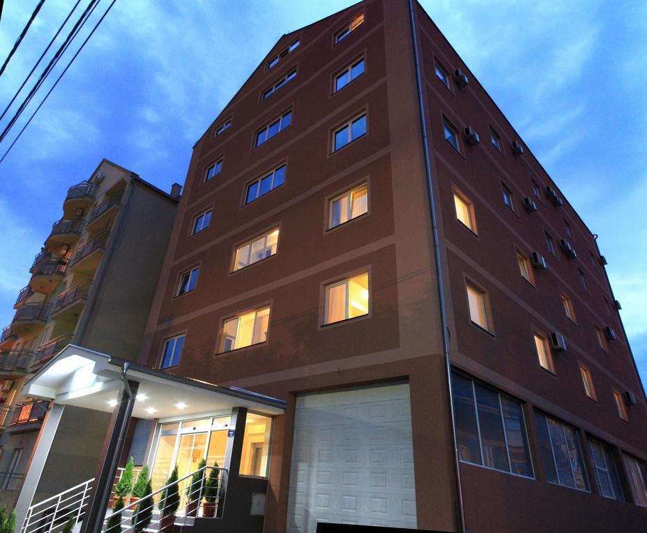 Feniks Hotel 3*